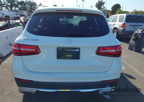 2016 Mercedes-Benz Glc 300 из США, поврежденный, VIN WDC0G4JB3GF040528